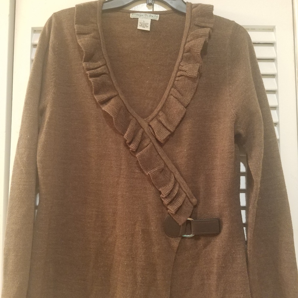 Brown sweater